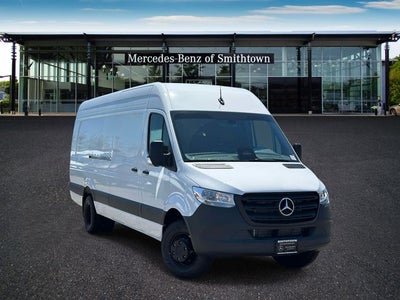 2026 Mercedes-Benz Sprinter 3500XD Cargo 170 WB