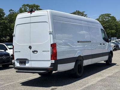 2026 Mercedes-Benz Sprinter 3500XD Cargo 170 WB