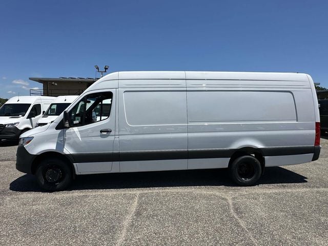 2026 Mercedes-Benz Sprinter 3500XD Cargo 170 WB
