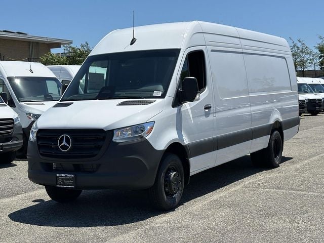 2026 Mercedes-Benz Sprinter 3500XD Cargo 170 WB