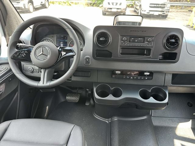 2026 Mercedes-Benz Sprinter 2500 Passenger 144 WB