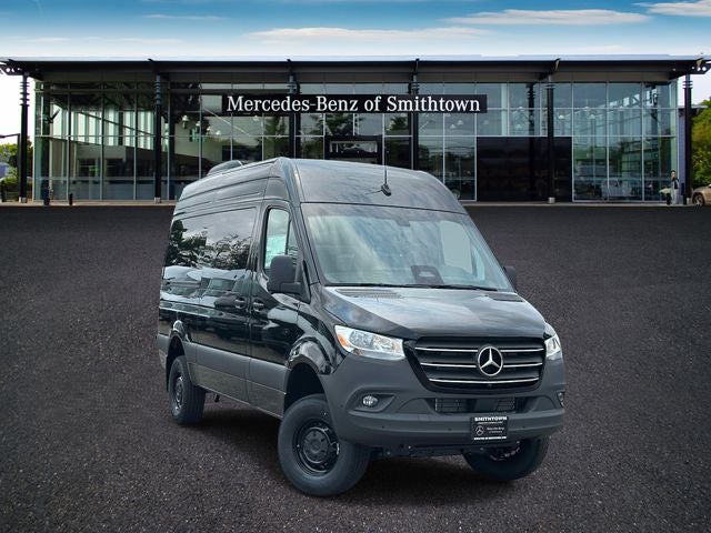 2026 Mercedes-Benz Sprinter 2500 Passenger 144 WB 4MATIC®
