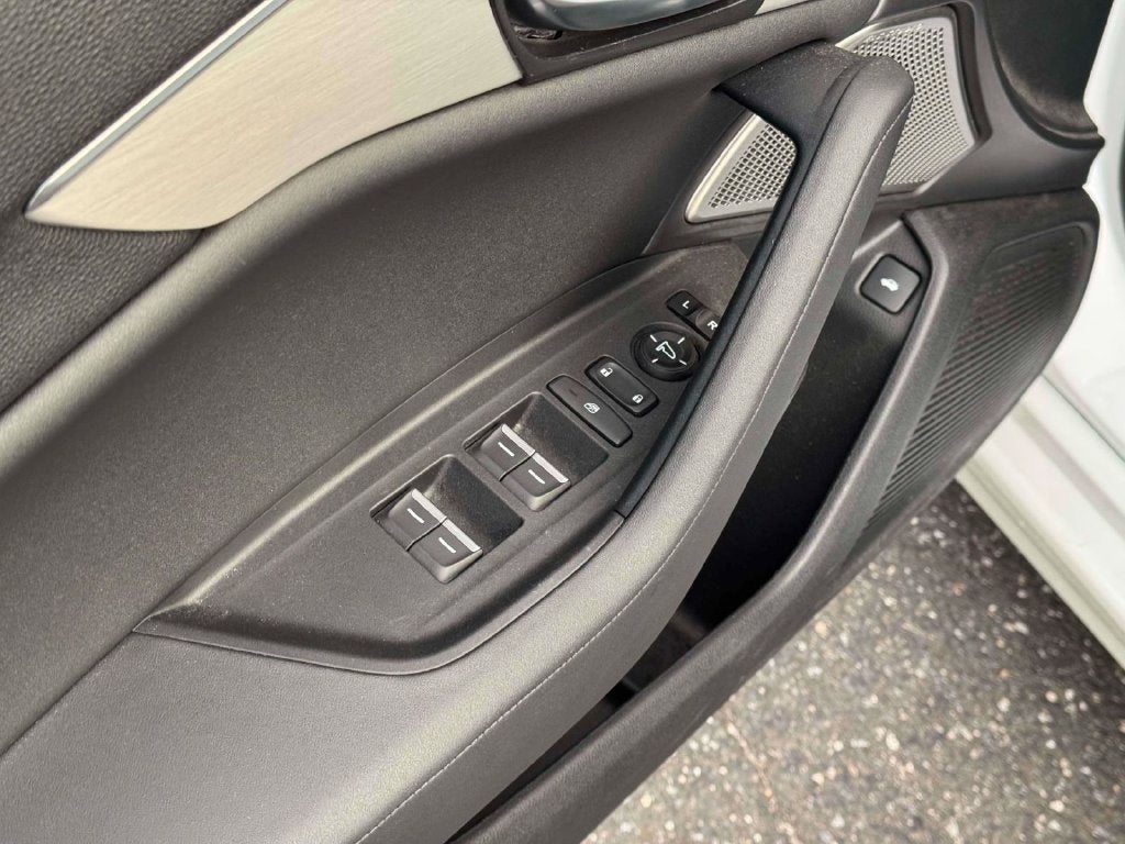 2023 Acura TLX Technology Package