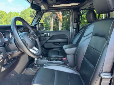 2022 Jeep Wrangler Unlimited Sahara Altitude