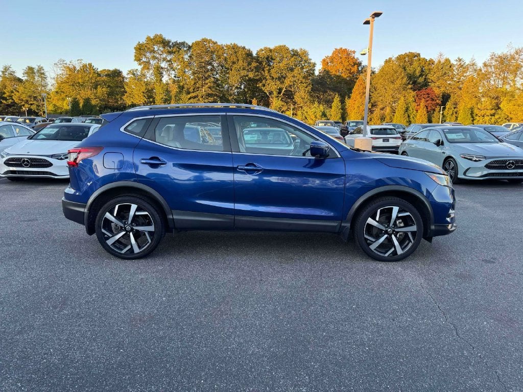 2022 Nissan Rogue Sport SL