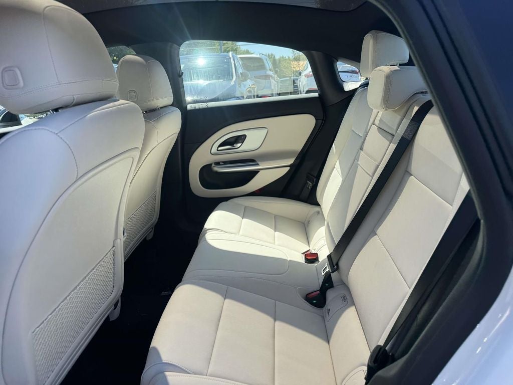 2027 Mercedes-Benz CLA CLA 220 Hybrid