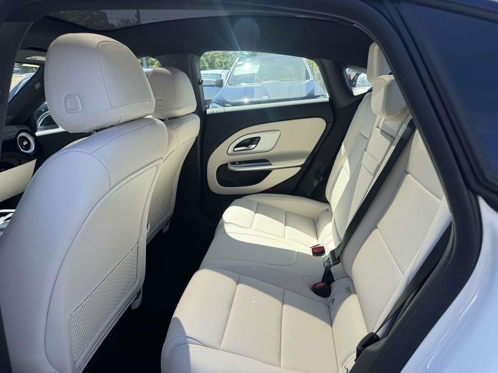 2027 Mercedes-Benz CLA CLA 220 Hybrid