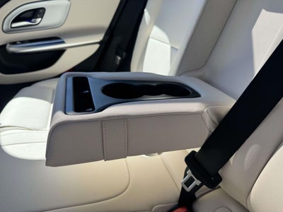 2027 Mercedes-Benz CLA CLA 220 Hybrid