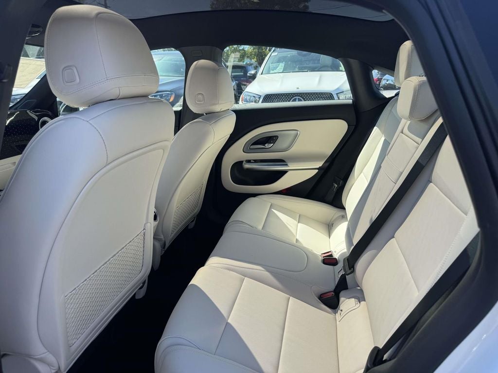 2027 Mercedes-Benz CLA CLA 220