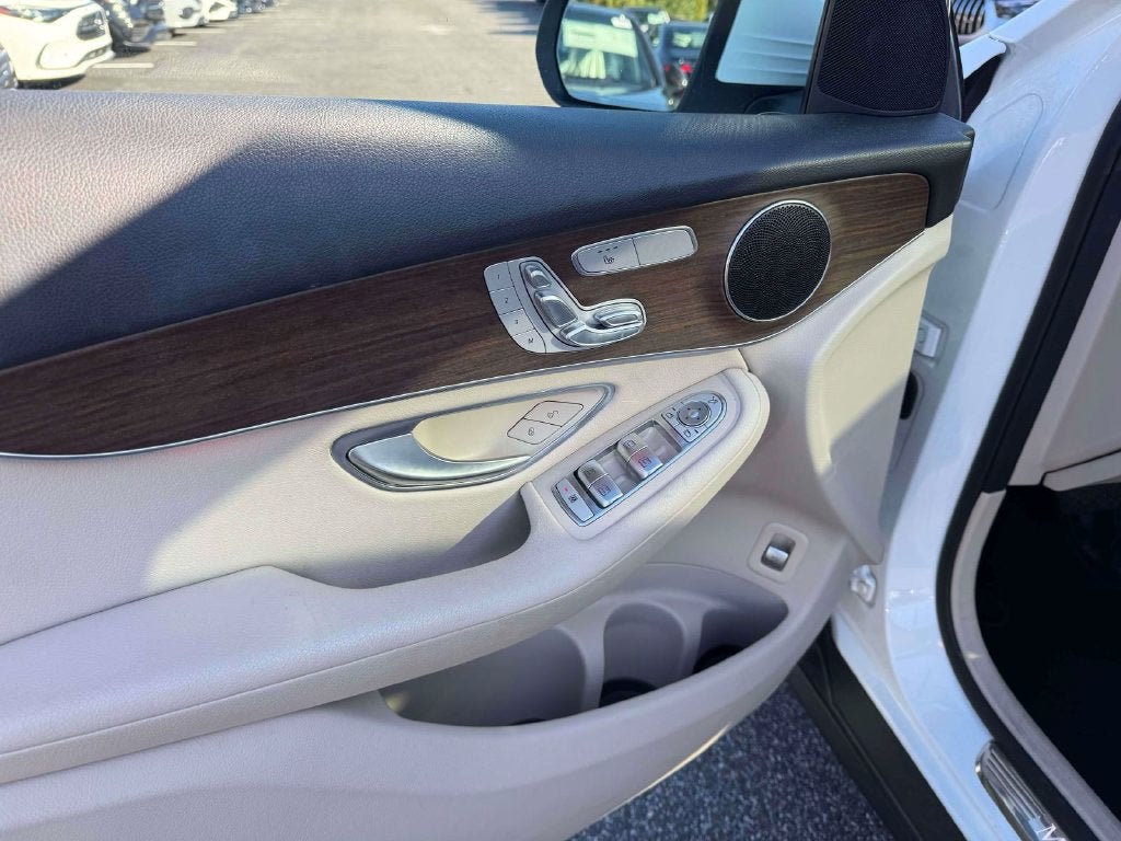 2022 Mercedes-Benz GLC GLC 300 4MATIC®