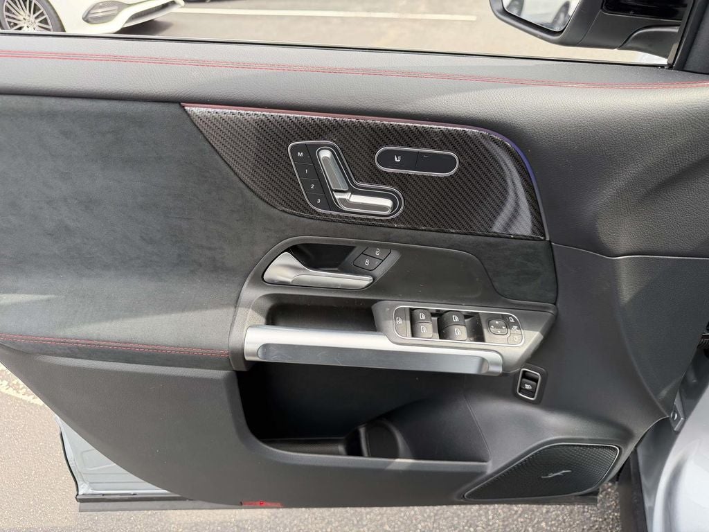 2026 Mercedes-Benz GLB GLB 35 AMG® 4MATIC®
