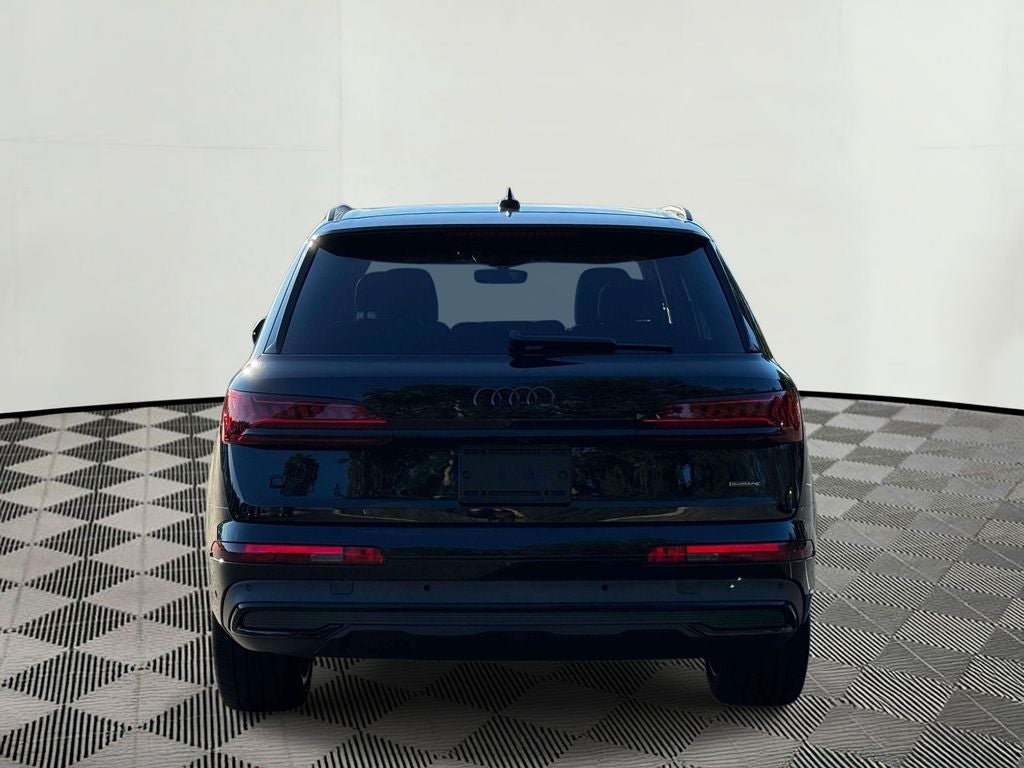 2022 Audi Q7 55 Premium Plus quattro