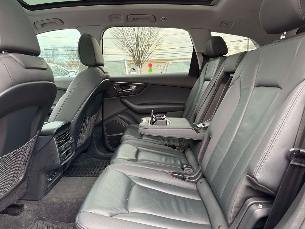2022 Audi Q7 55 Premium Plus quattro