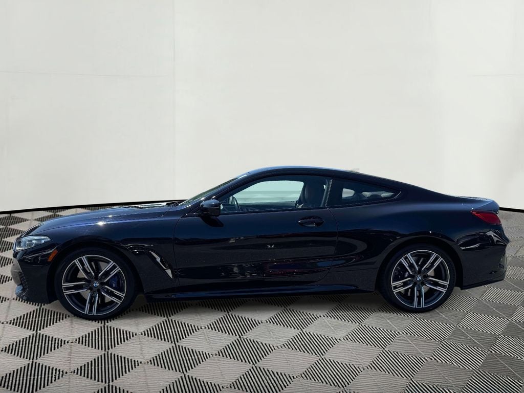 2022 BMW 8 Series 840i