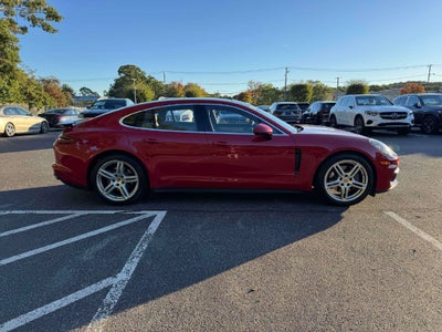 2018 Porsche Panamera 4S