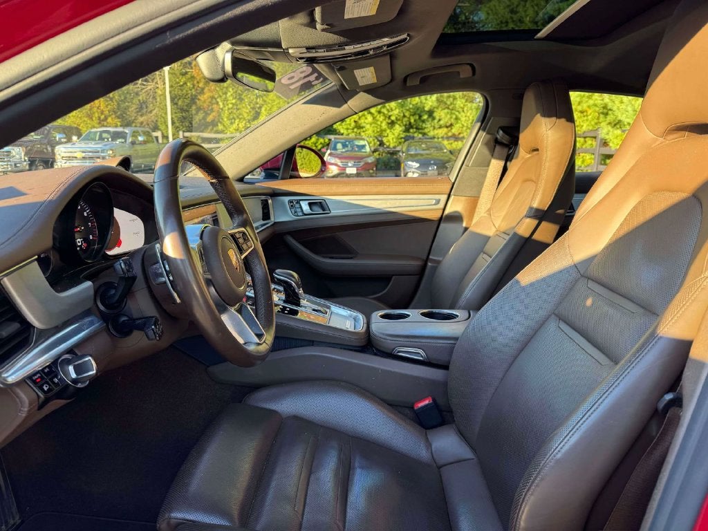 2018 Porsche Panamera 4S