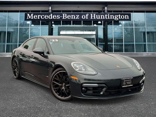 2023 Porsche Panamera Base
