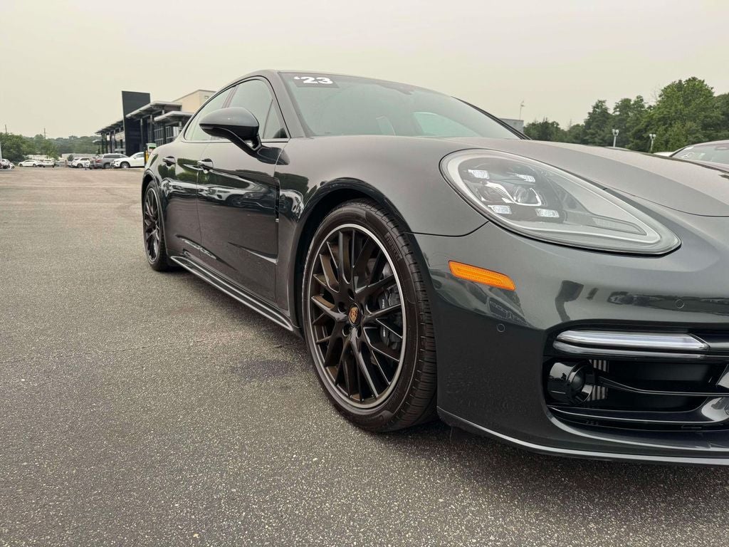 2023 Porsche Panamera Base