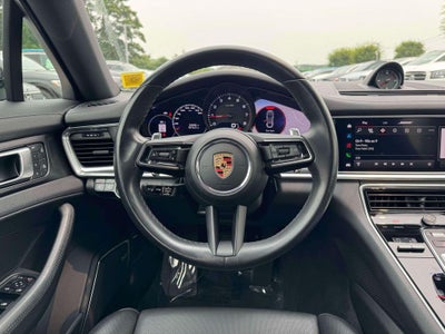 2023 Porsche Panamera Base
