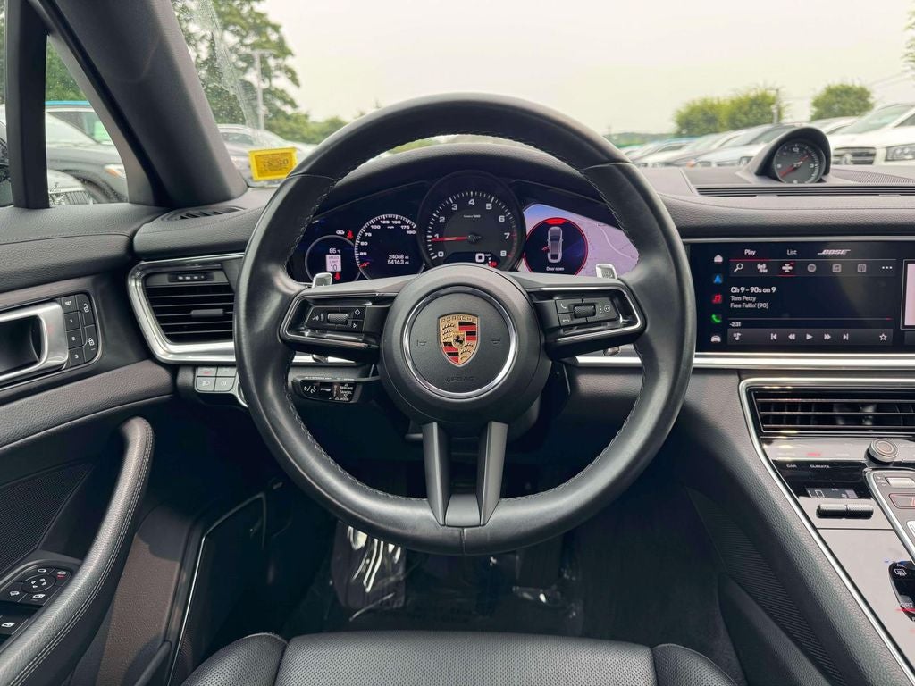 2023 Porsche Panamera Base