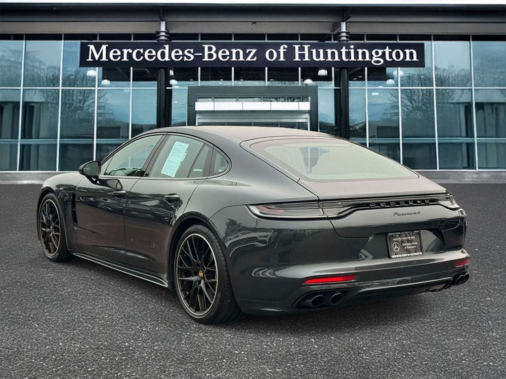 2023 Porsche Panamera Base