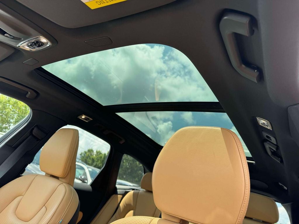 2021 Volvo XC60 T6 Inscription