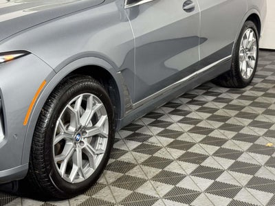 2026 BMW X7 xDrive40i