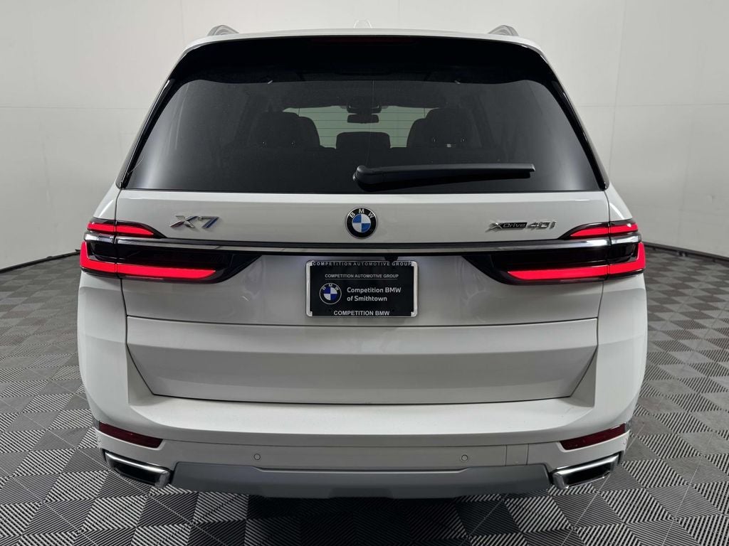 2026 BMW X7 xDrive40i