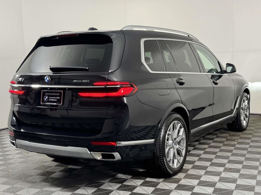 2025 BMW X7 xDrive40i