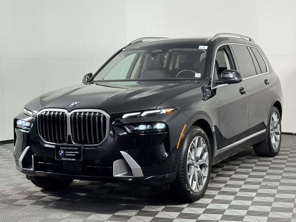2025 BMW X7 xDrive40i