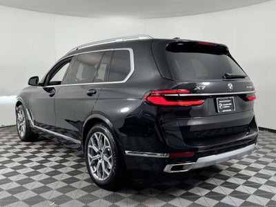 2025 BMW X7 xDrive40i
