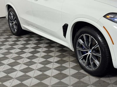 2026 BMW X5 M60i