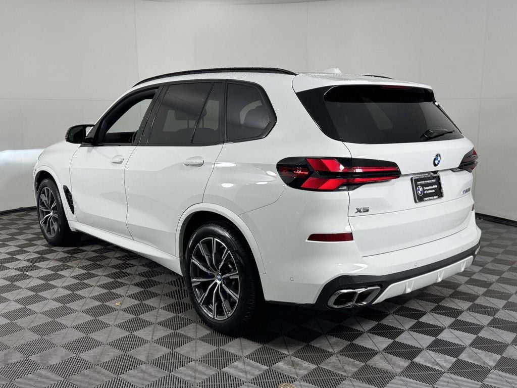 2026 BMW X5 M60i