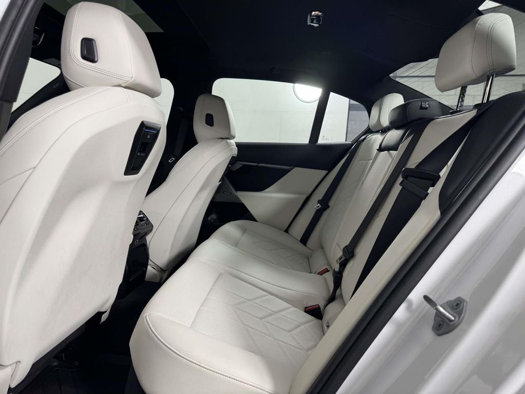 2026 BMW 5 Series 530i xDrive
