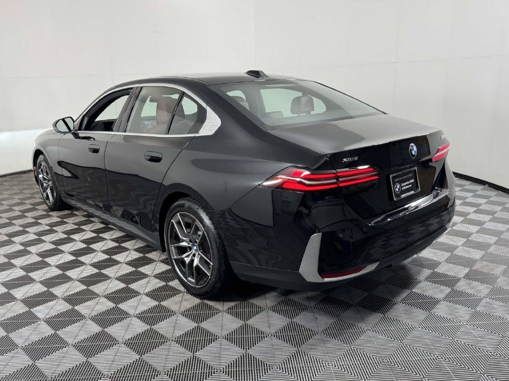 2026 BMW 5 Series 530i xDrive