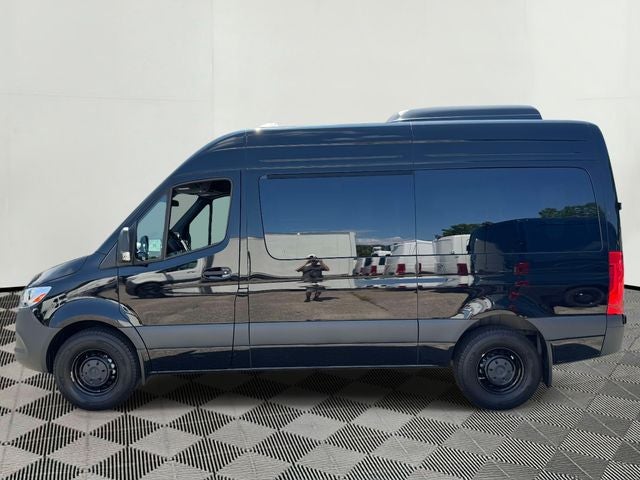 2025 Mercedes-Benz Sprinter 2500 Passenger 144 WB